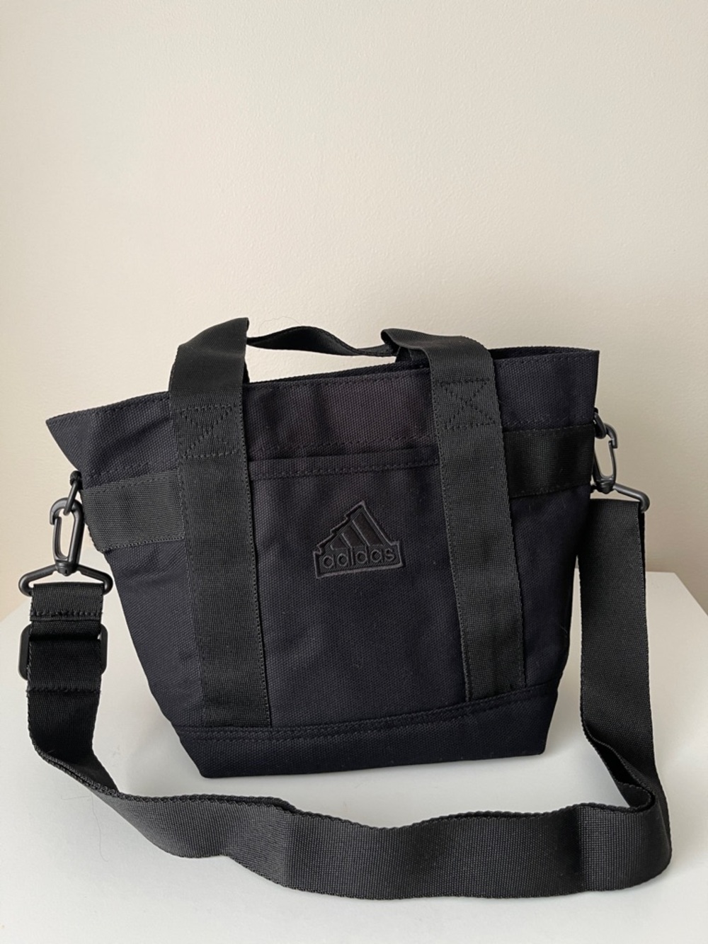 NWOT.. Adidas Black Canvas Messenger Tote with Detachable Strap